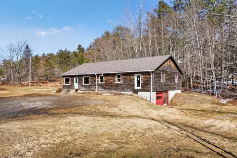 127 Gardiner Rd, Wiscasset, ME 04578