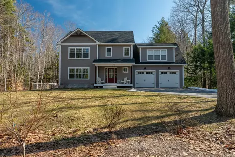 24 Harding Rd, Gorham, ME 04038