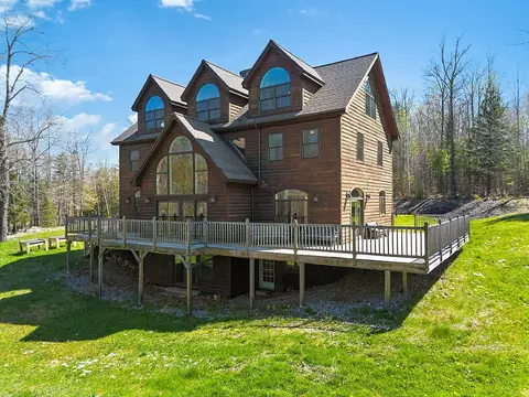 1194 Mercer Rd, Mercer, ME 04957