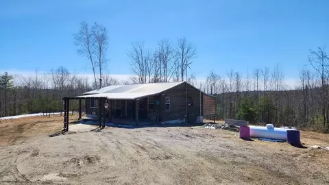 459 Adams Rd, Chesterville, ME 04938