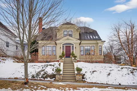 121 Sixth St, Auburn, ME 04210