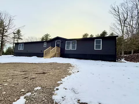 60 Morrison Ln, Newfield, ME 04095