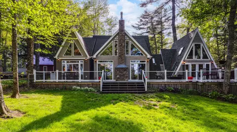 95 Silsby Rd, Mariaville, ME 04605