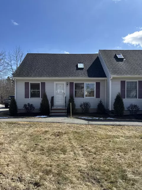 9 Cynthia Cir #9, Bangor, ME 04401