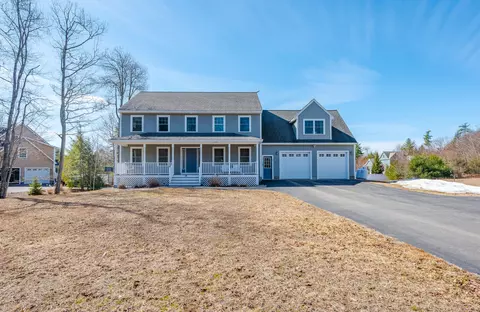 65 Deerfield Rd, North Berwick, ME 03906
