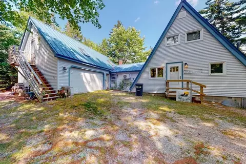 352 Georges Pond Road Rd, Franklin, ME 04634