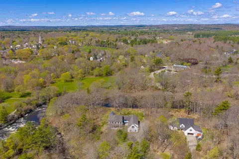 20 Island Park, Yarmouth, ME 04096