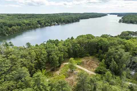 29 Bayside Lane, Edgecomb, ME 04556