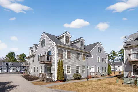 11 Smithwheel Rd #34, Old Orchard Beach, ME 04064