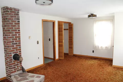 Living - 96 Mineral Spring Rd, Windham, ME 04062 photo 12 of 13