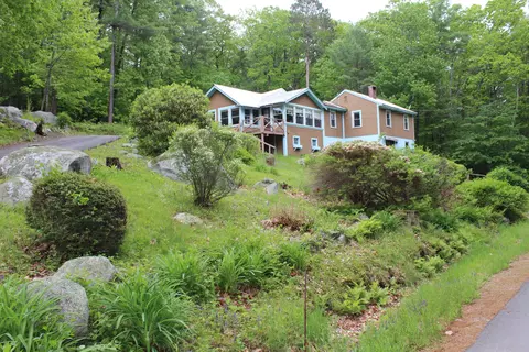 96 Mineral Spring Rd, Windham, ME 04062