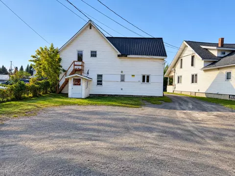 47 E Main St, Fort Kent, ME 04743