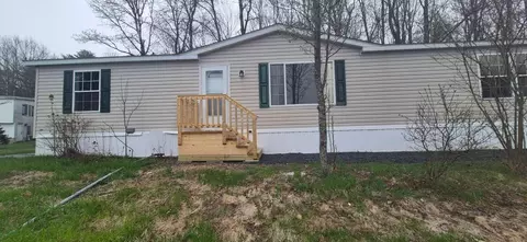 10 Overlook Dr, Bowdoin, ME 04287