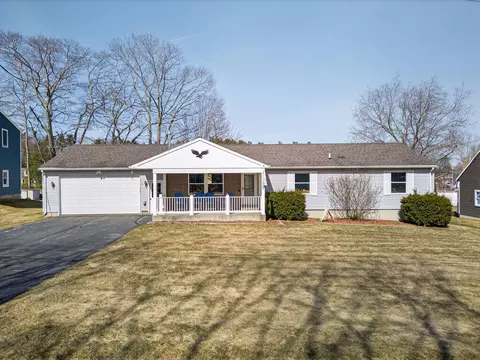 6 Priscilla Ave, Biddeford, ME 04005