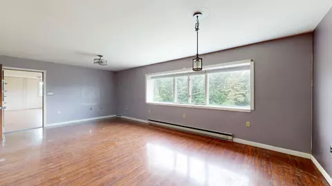 Living - 445 W River Rd, Augusta, ME 04330 photo 2 of 5
