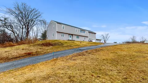 Exterior - 445 W River Rd, Augusta, ME 04330 photo 4 of 6
