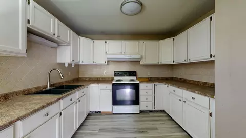 Kitchen - 445 W River Rd, Augusta, ME 04330 photo 6 of 7