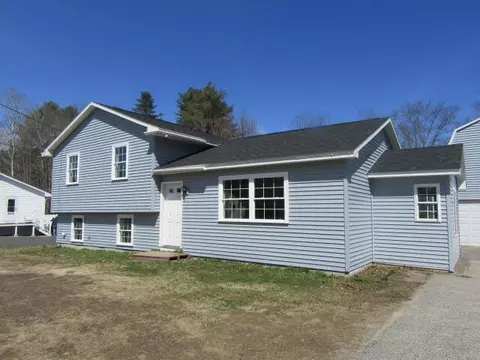 23 Dumas St, Lisbon, ME 04252