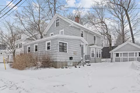 4 Amherst St, Augusta, ME 04330