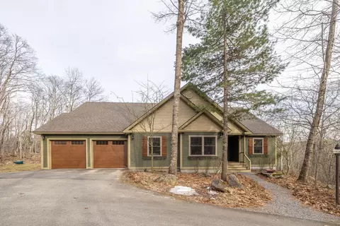 21 Bald Mountain Rd, Camden, ME 04843