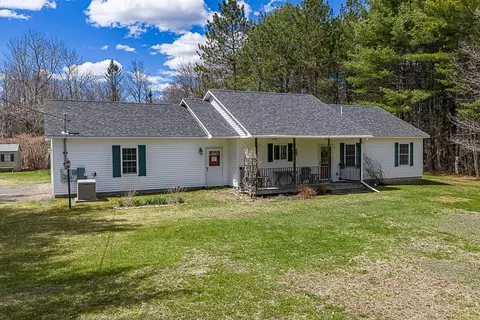 722 New England Rd, Searsmont, ME 04973