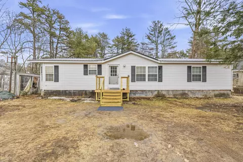 367 River Rd, Topsham, ME 04086