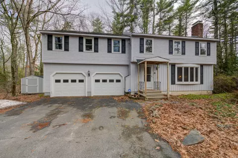 79 Country Way, Lyman, ME 04002