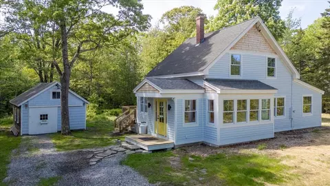 Exterior - 819 Pleasant Point Rd, Cushing, ME 04563 photo 6 of 8