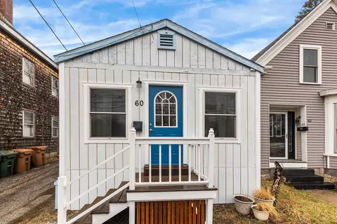60 Beach St, Saco, ME 04072