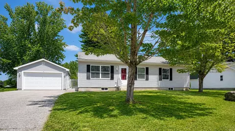 63 Jean St, Lewiston, ME 04240