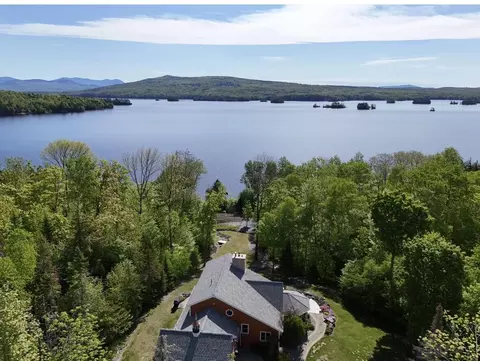 172 Harfords Point Rd, Harfords Point Twp, ME 04441