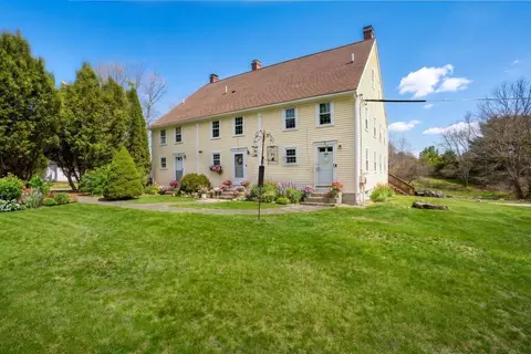 5 Shaws Farm Ln #4, York, ME 03909