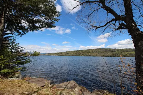 157 S Shore Dr, Rangeley Plt, ME 04970