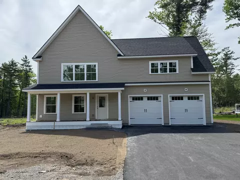 21 Lochwood Dr, Gorham, ME 04038