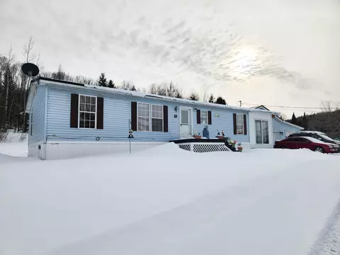 19 Main St, Grand Isle, ME 04746