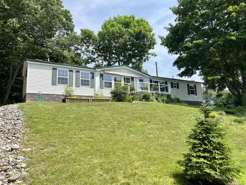 6 Mount Olive Hts, Bucksport, ME 04416