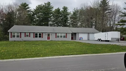 228 Carding Machine Rd, Bowdoinham, ME 04008