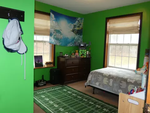 Bedroom - 511 River Rd, Chelsea, ME 04330 photo 5 of 9