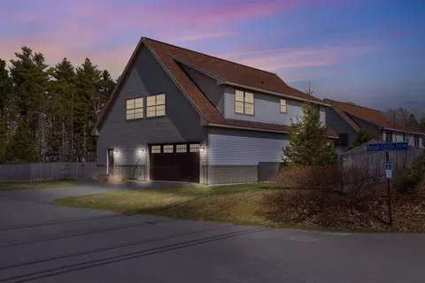 3 Bogue Chitto Ln #1, Bar Harbor, ME 04609
