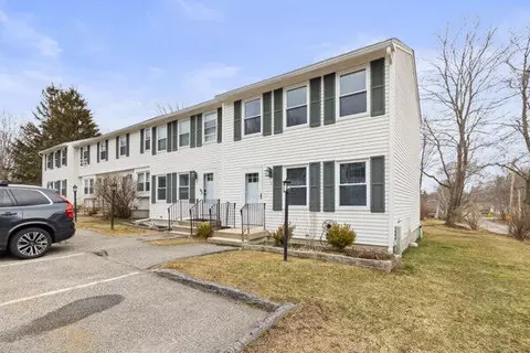 60 King St #1, Saco, ME 04072