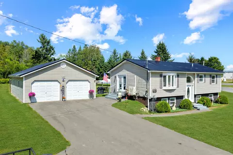 68 Fords Ln, Mapleton, ME 04757 photo 5
