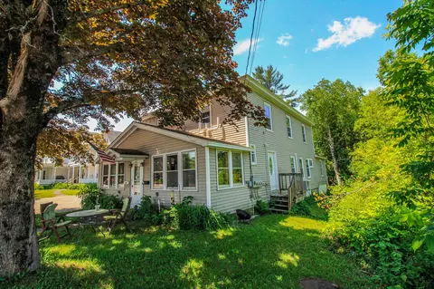 52 54 Summer St, Dover Foxcroft, ME 04426