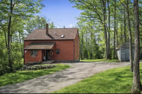 39 Simmons Ln, Friendship, ME 04547