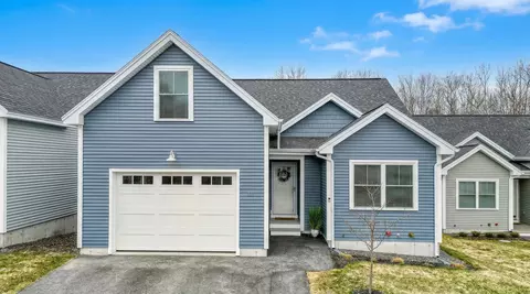 12 Natalee Dr #16, Gorham, ME 04038