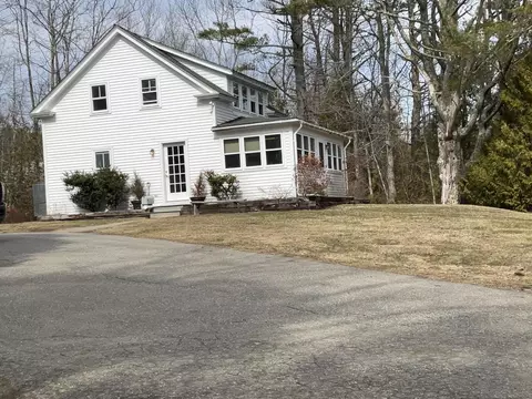 2122 Atlantic Hwy, Lincolnville, ME 04849