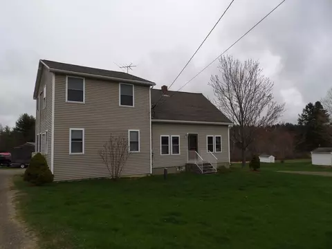 953 Pushaw Rd, Glenburn, ME 04401