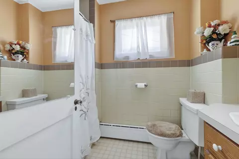 Bath - 74 Summer St, Porter, ME 04068 photo 3 of 3