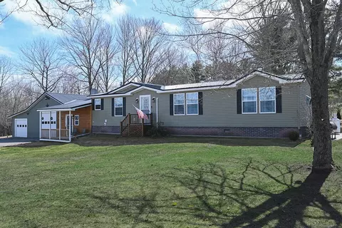 223 North Rd, Dixmont, ME 04932