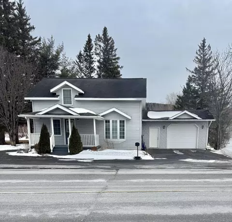 851 Main St, Madawaska, ME 04756