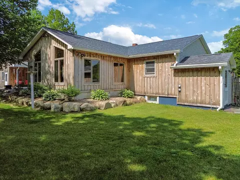 113 121 High St, Oakland, ME 04963